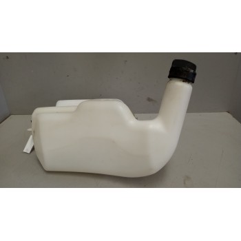 Recambio de deposito limpia para daf serie xf105.xxx 12.9 diesel referencia OEM IAM 1664401  