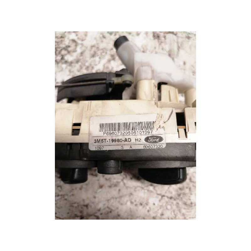 Recambio de mando calefaccion / aire acondicionado para ford focus c-max (cap) ambiente (d) referencia OEM IAM 3M5T19980AD 5/8 P - Blanco 2