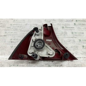 Recambio de piloto trasero derecho para ford focus berlina (cak) ghia referencia OEM IAM 1M5113404BB  