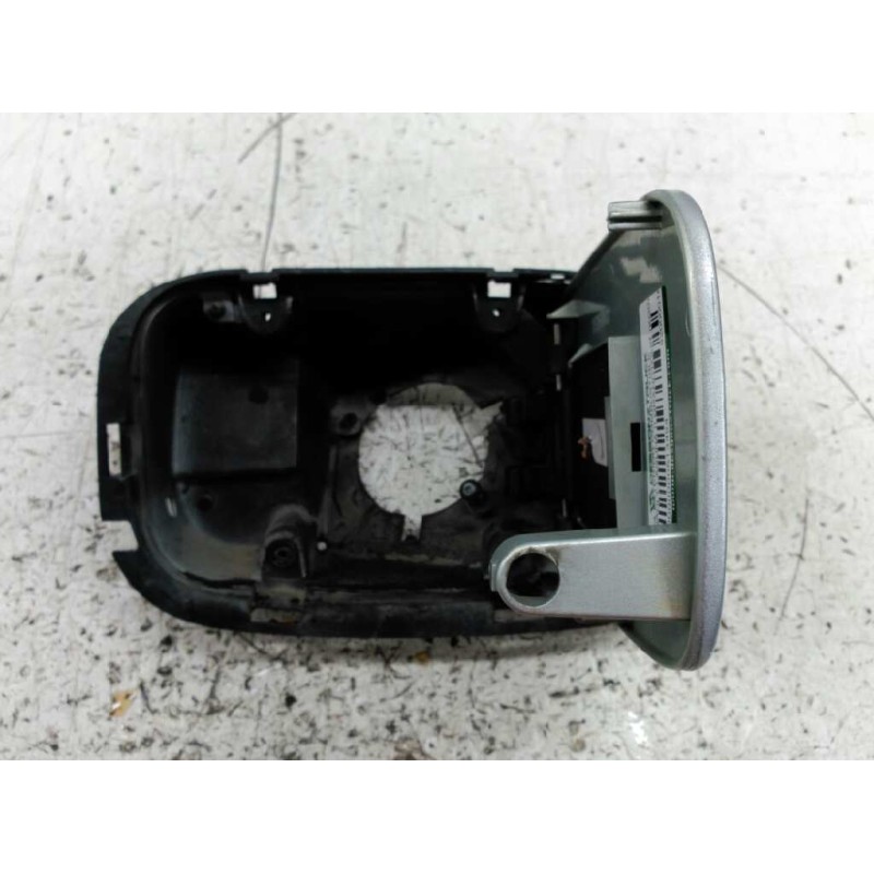 Recambio de tapa exterior combustible para renault laguna ii grandtour (kg0) referencia OEM IAM 820000163  