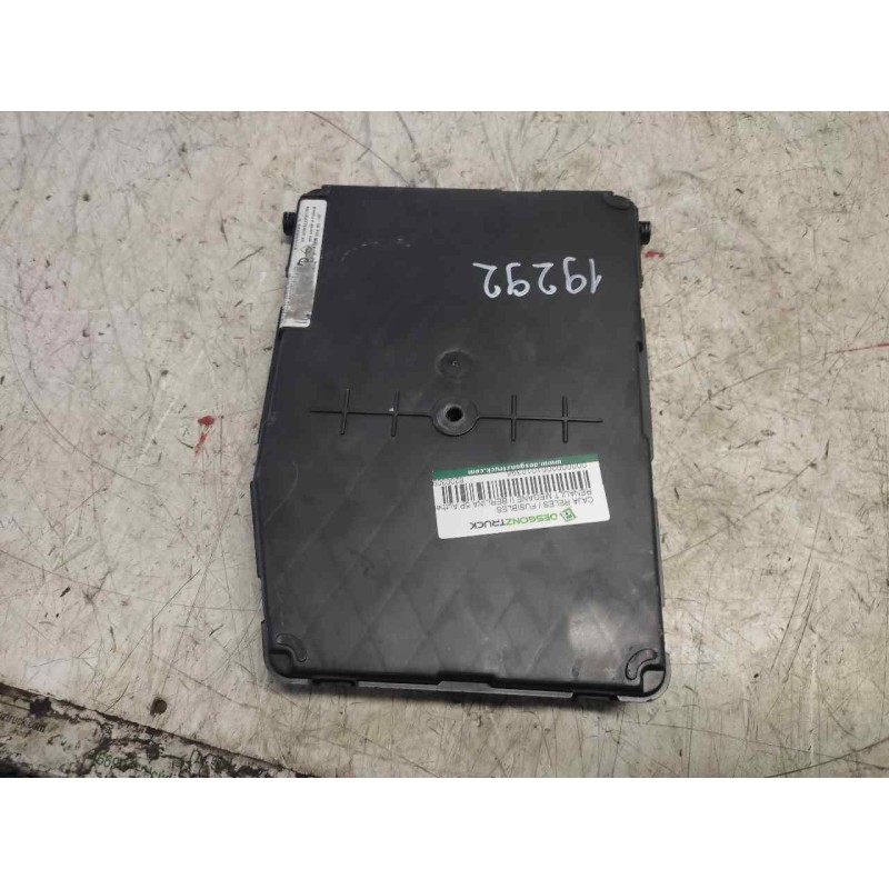 Recambio de caja reles / fusibles para renault megane ii berlina 5p authentique referencia OEM IAM 8200309690 S118400220D - Verde 3