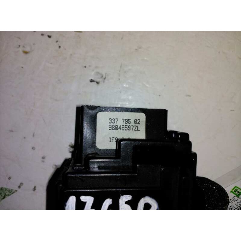 Recambio de mando limpia para peugeot 206 berlina xt referencia OEM IAM - Azul 2