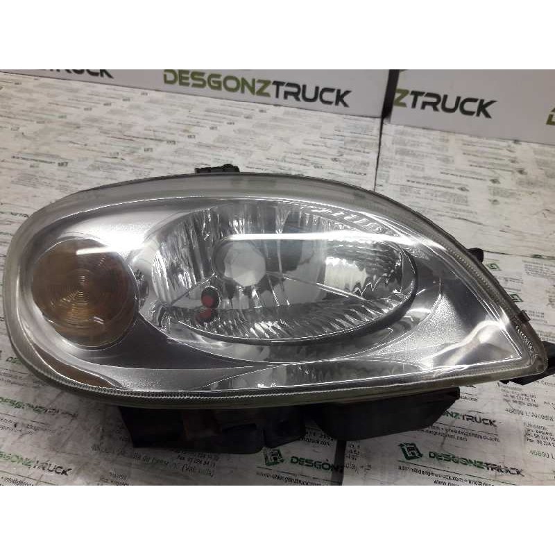 Recambio de faro derecho para citroën saxo 1.4 plaisir referencia OEM IAM 9636331680  