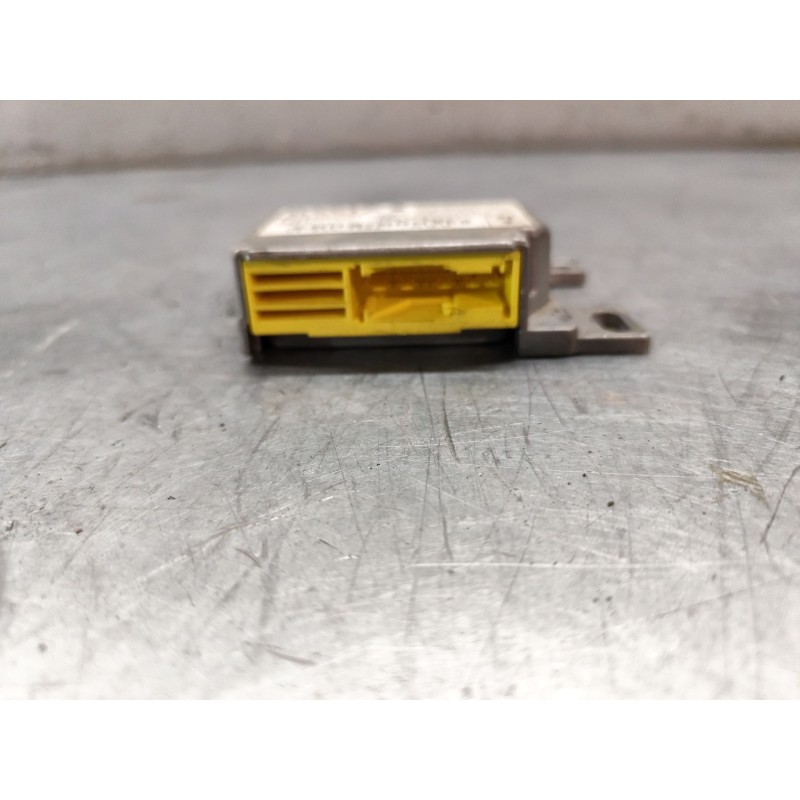 Recambio de centralita airbag para dacia logan ambiance referencia OEM IAM 8200307188A 3
