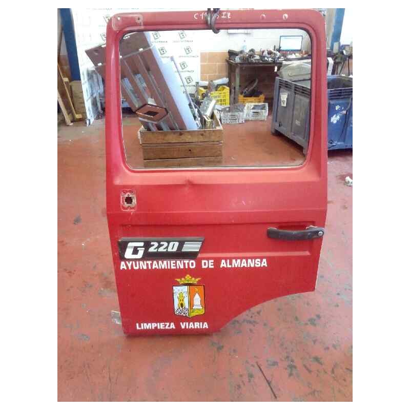 Recambio de puerta delantera izquierda para renault trucks g g 220.20 referencia OEM IAM   