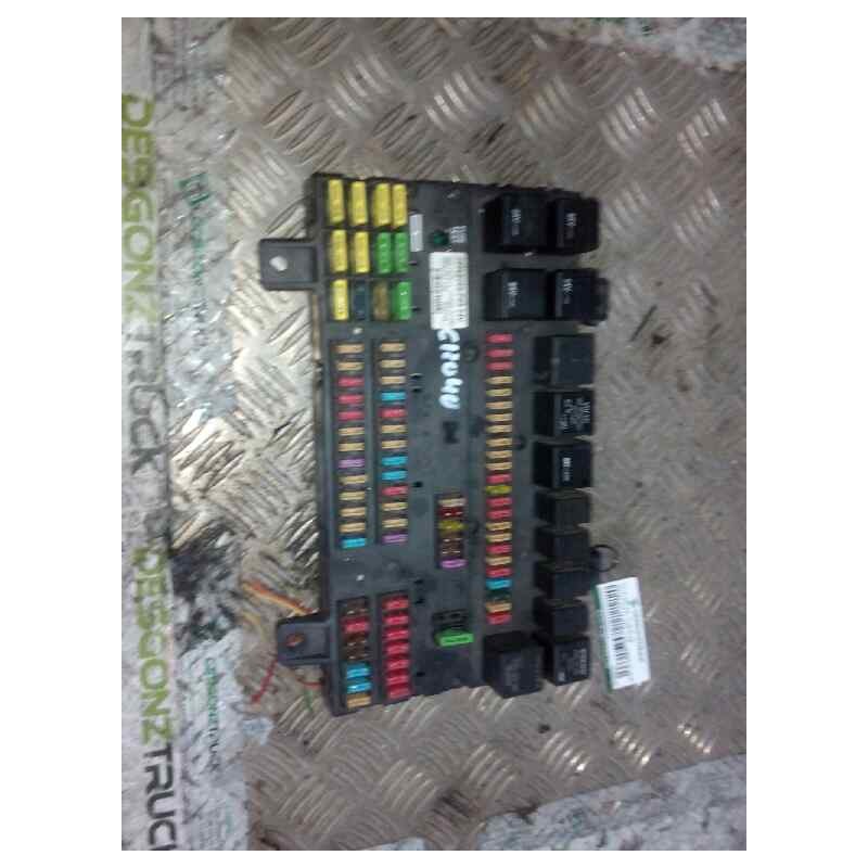 Recambio de caja reles / fusibles para volvo fh 12 2002  12.1 diesel (d12d460) referencia OEM IAM 20568055  