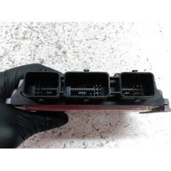 Recambio de centralita motor uce para renault scenic ii referencia OEM IAM 8200310863 1039502681 0281011549