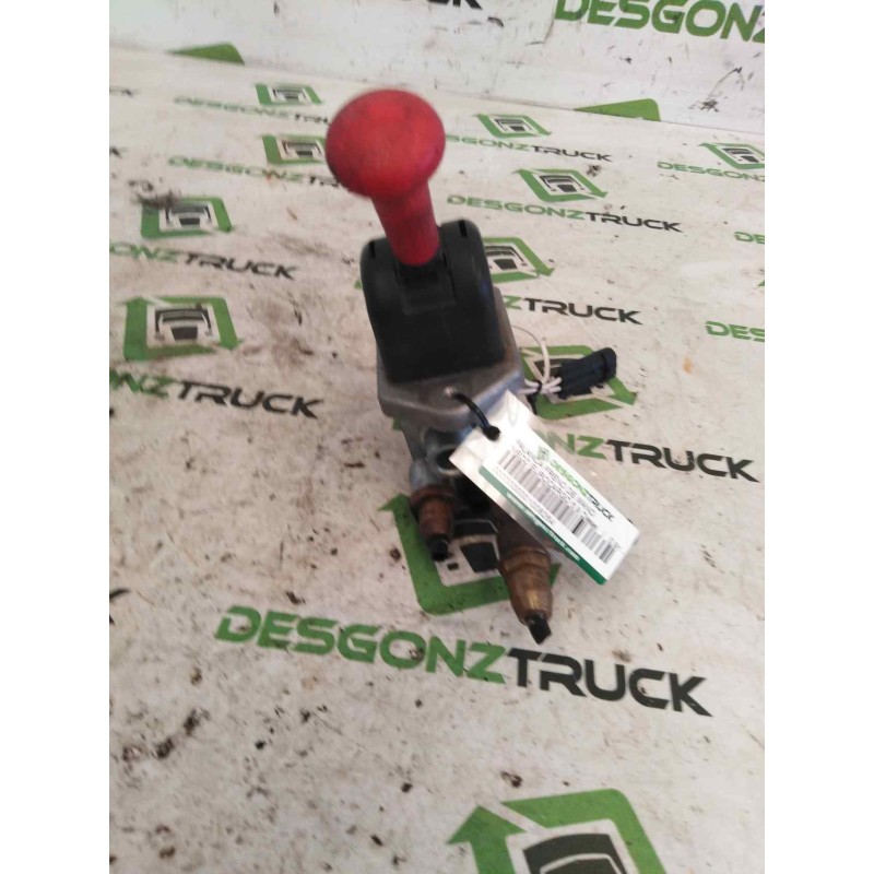 Recambio de palanca freno de mano para iveco eurocargo 5.9 diesel referencia OEM IAM 9617230070  