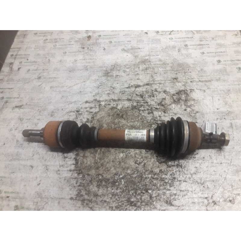 Recambio de transmision delantera izquierda para citroën berlingo 1.9 1,9 d sx modutop familiar referencia OEM IAM 9624444980  