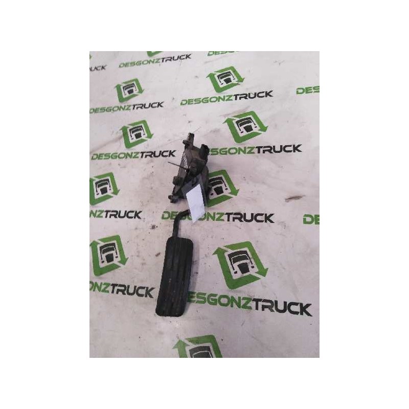 Recambio de pedal acelerador para nissan trucks atleon 56.15 referencia OEM IAM 18002LA200  