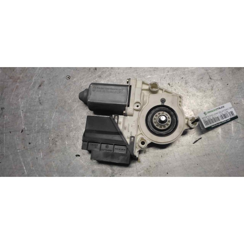 Recambio de motor elevalunas delantero derecho para seat ibiza (6l1) referencia OEM IAM 6Q2959801A 990125100 