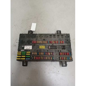 CAJA RELES / FUSIBLES 20568055 