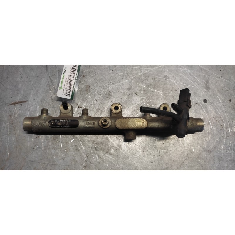 Recambio de rampa inyectora para peugeot partner (s2) 2.0 hdi cat referencia OEM IAM 0445214019 BOSCH 