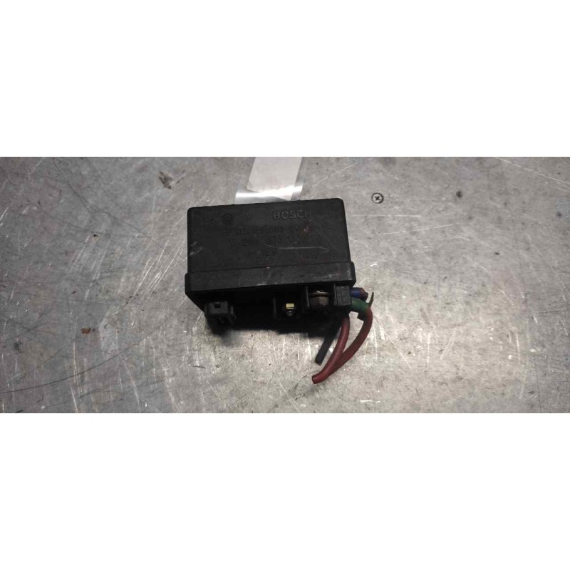 Recambio de caja precalentamiento para peugeot 406 berlina (s1/s2) 2.0 hdi referencia OEM IAM 0281003005 BOSCH 