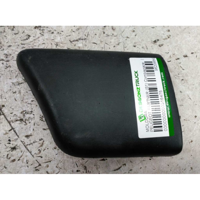 Recambio de moldura para peugeot partner (s1) combispace referencia OEM IAM 9620864277 DELANTERA IZQUIERDA 13 CM