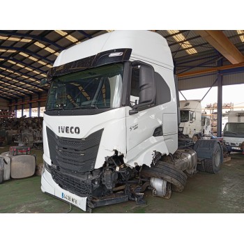 iveco stralis (as) del año 2023