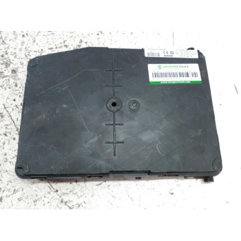 Recambio de caja reles / fusibles para renault scenic ii 1.5 dci diesel fap referencia OEM IAM 8200724363 U118400150L 