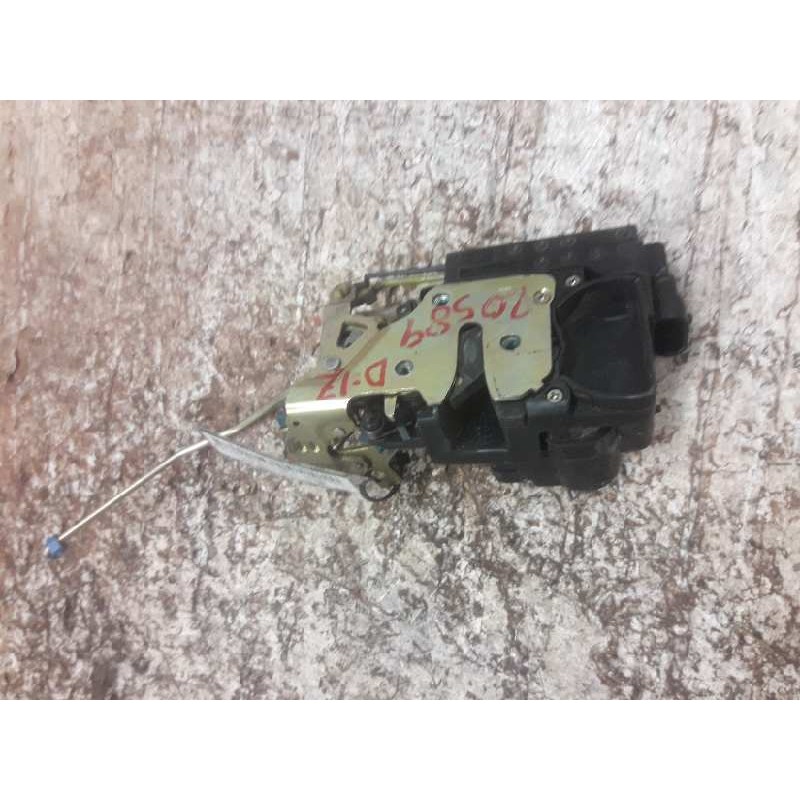 Recambio de cerradura puerta delantera izquierda para daewoo tacuma se referencia OEM IAM  4/2 PINS 