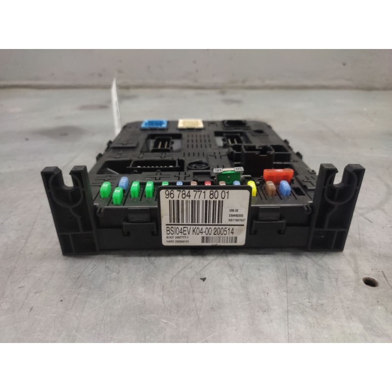 Recambio de caja reles / fusibles para peugeot 3008 i monospace (0u_) 1.6 hdi referencia OEM IAM 281197595 3