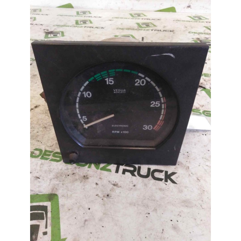 Recambio de cuadro instrumentos para iveco eurocargo 5.9 diesel referencia OEM IAM 684170990  CUENTA REVOLUCIONES