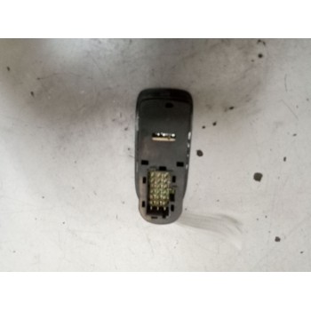 Recambio de mando elevalunas delantero izquierdo para daf serie xf105.xxx 12.9 diesel referencia OEM IAM 1811131  
