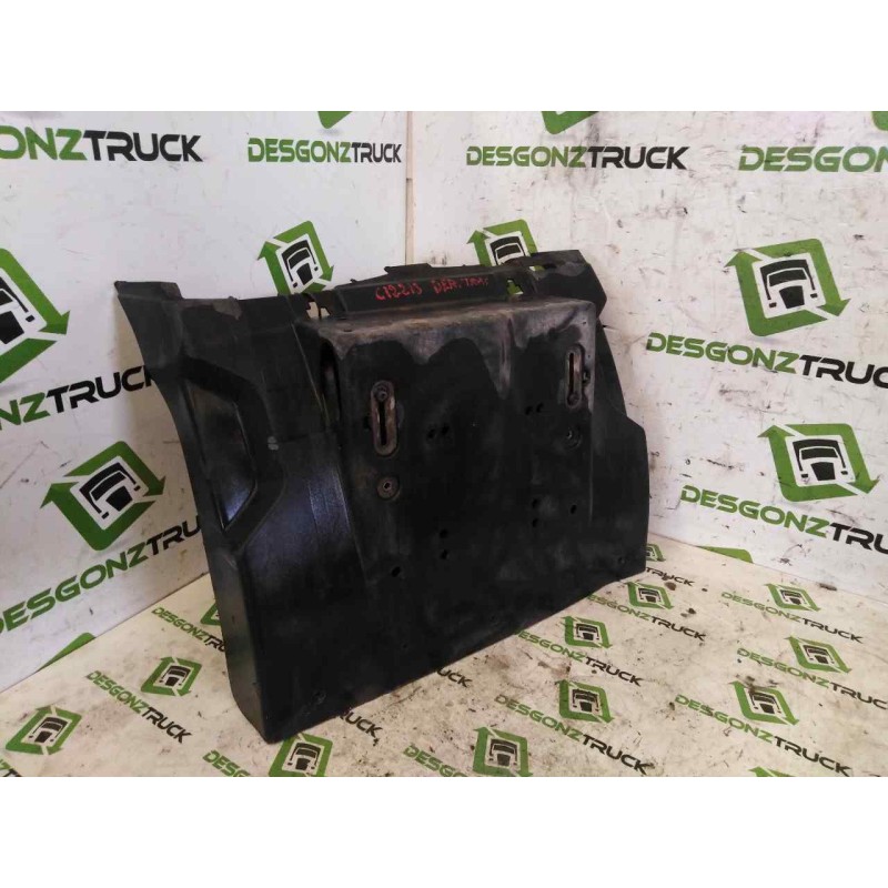 Recambio de guardabarros trasero derecho para volvo fh xxx fg 4x2 std/med largo globetrotter (lhh2, l2h2) referencia OEM IAM  DE