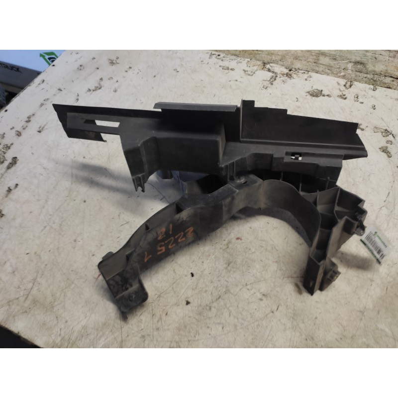 Recambio de soporte para renault scenic ii authentique referencia OEM IAM 8200137495 IZQUIERDO 