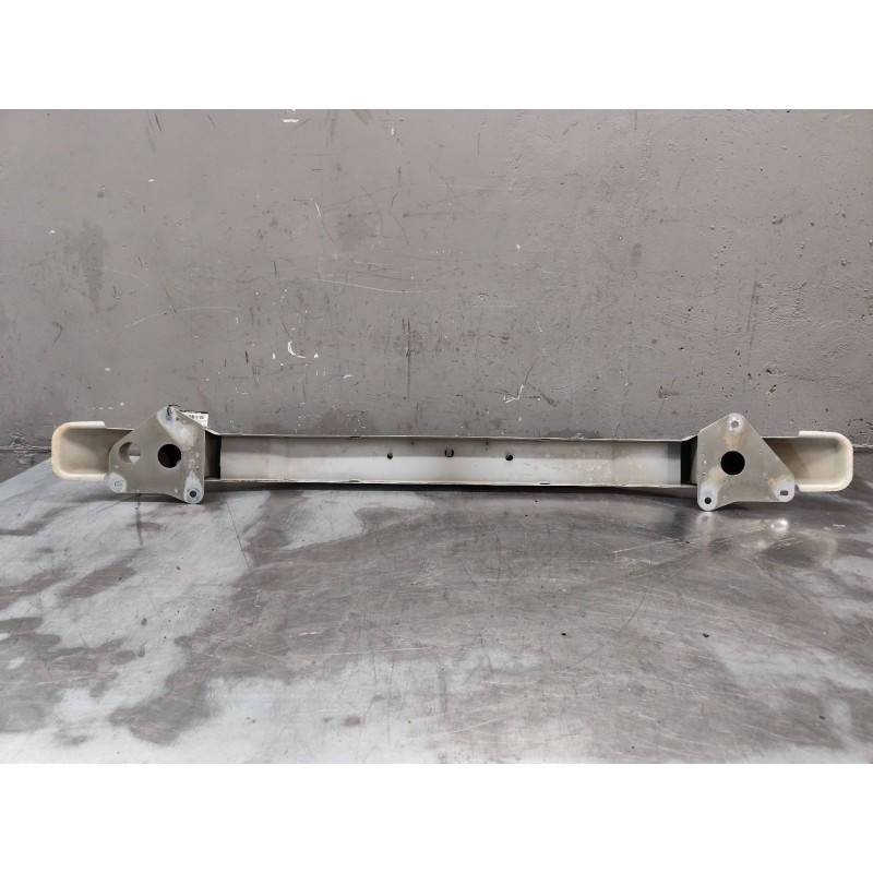 Recambio de refuerzo paragolpes delantero para renault master ii ph. 2 doka/pr. fgst 2.5 diesel referencia OEM IAM 8200189647E - Blanco 3
