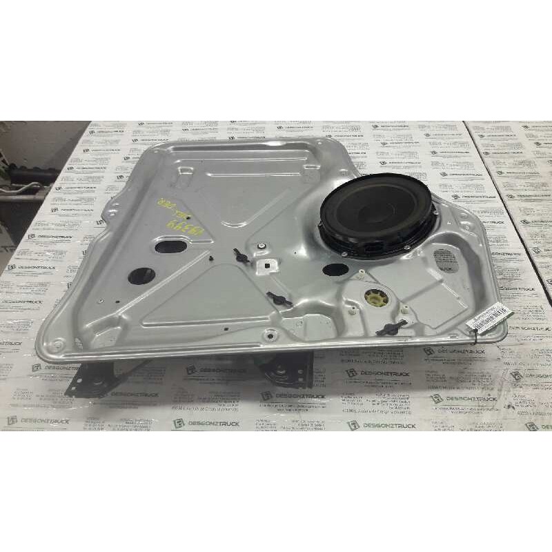 Recambio de elevalunas delantero derecho para volkswagen t5 transporter/furgoneta combi city referencia OEM IAM 7H0837754B  