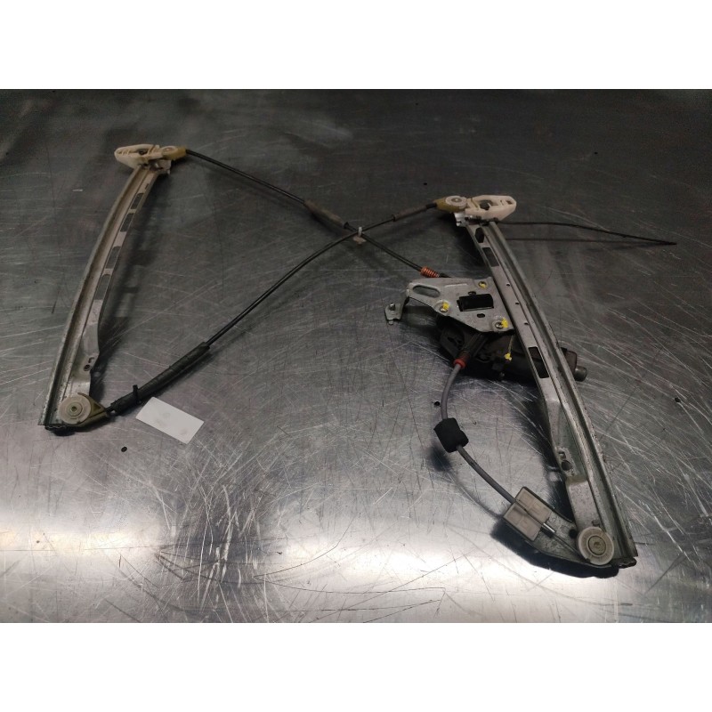 Recambio de elevalunas delantero derecho para peugeot 206 berlina x-line referencia OEM IAM - Blanco 2
