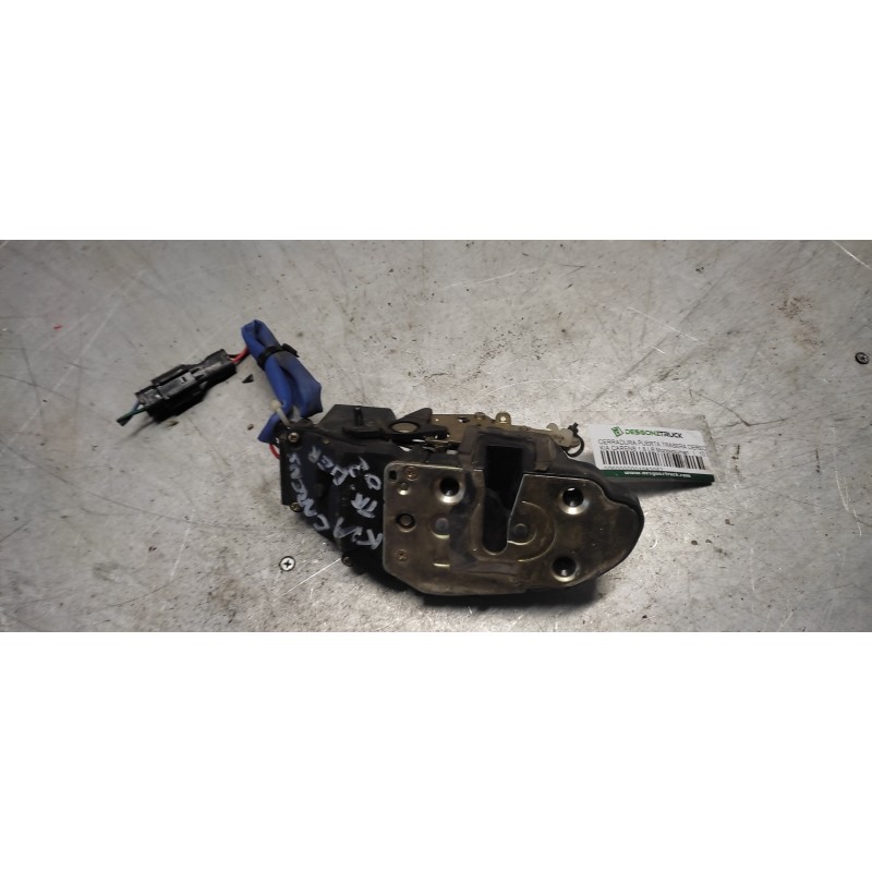 Recambio de cerradura puerta trasera derecha para kia carens 1.8 ls monovolumen referencia OEM IAM  2 PINS 