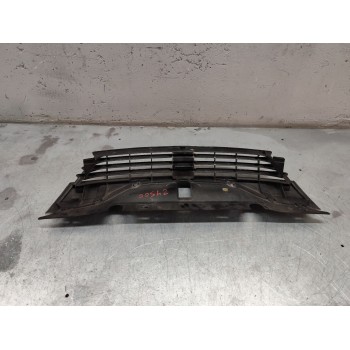 Recambio de rejilla delantera para renault laguna ii grandtour (kg0/1_) 2.2 dci (kg0f) referencia OEM IAM   
