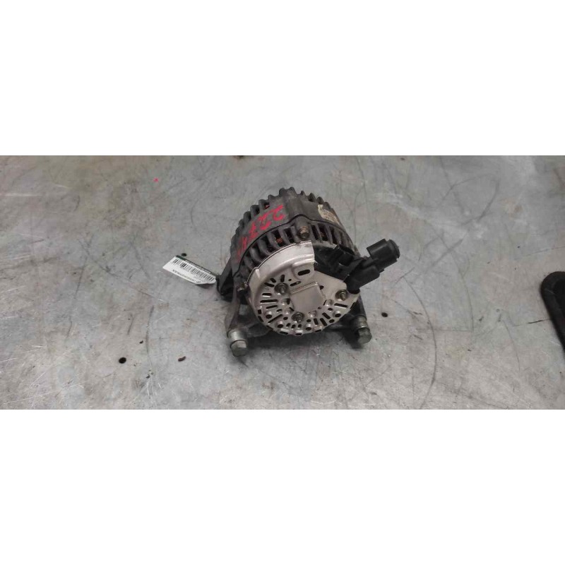 Recambio de alternador para ford fiesta (cbk) ambiente referencia OEM IAM 3S6TAA 3 PINS 3