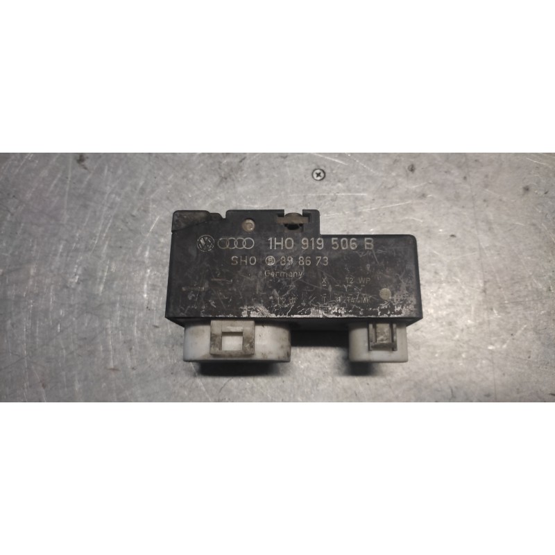 Recambio de rele electroventiladores para seat ibiza (6k1) 1.4 referencia OEM IAM 1H0919506B 898673 