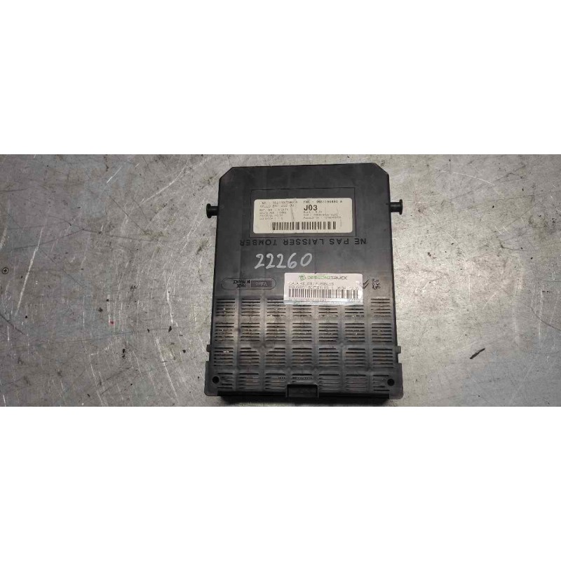 Recambio de caja reles / fusibles para peugeot 307 (s1) xs referencia OEM IAM 9651197580 9651196880 BSI 2
