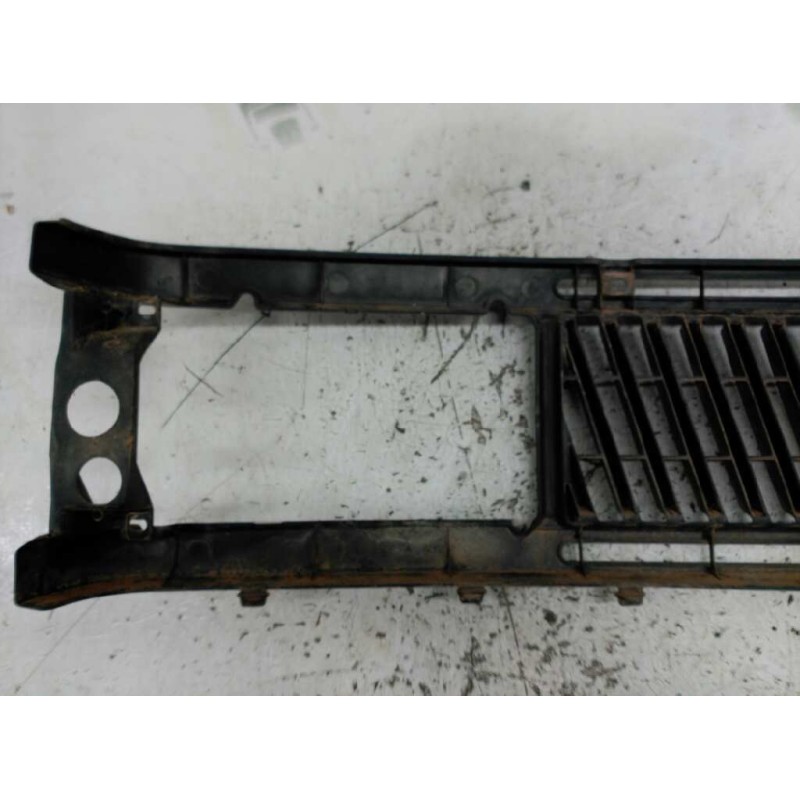Recambio de rejilla delantera central para fiat ducato caja cerrada (desde 03.94) referencia OEM IAM - Blanco 5