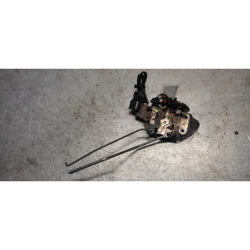Recambio de cerradura puerta trasera izquierda para kia shuma 1.5 comfort 5 berlina referencia OEM IAM  3 PINS 2