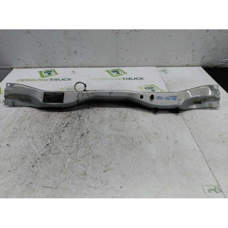 Recambio de travesaño superior para chrysler voyager (rg) 2.5 crd grand voyager limited referencia OEM IAM   