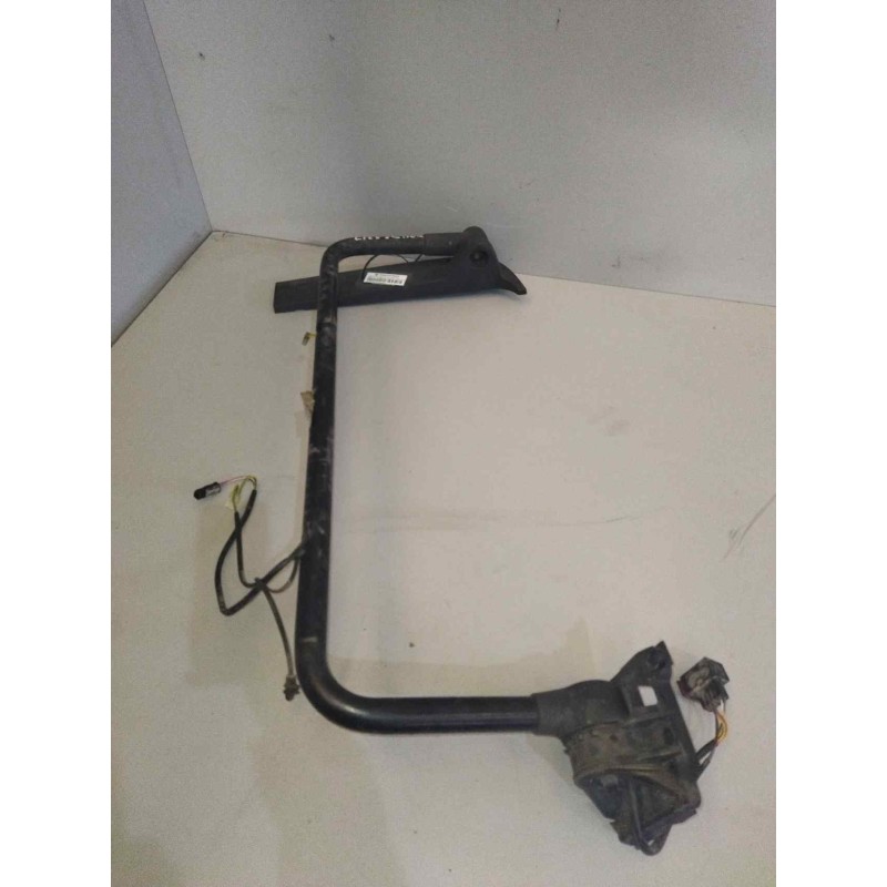 Recambio de brazo retrovisor derecho para renault premium route 2006 10.8 diesel referencia OEM IAM   