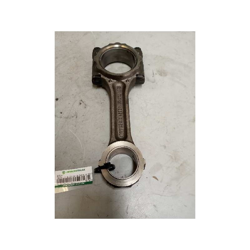 Recambio de biela para renault hd 300.18 / 26 premium e2 fsa modelo 300.18 t 219 kw cabina para dormir referencia OEM IAM 501041