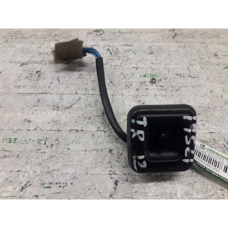 Recambio de mando elevalunas trasero izquierdo para mg serie 200 (xw) 218 sldt referencia OEM IAM YUF10057LNF  