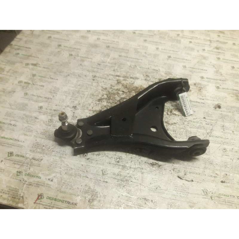 Recambio de brazo suspension inferior delantero derecho para dacia duster ambiance 4x2 referencia OEM IAM   