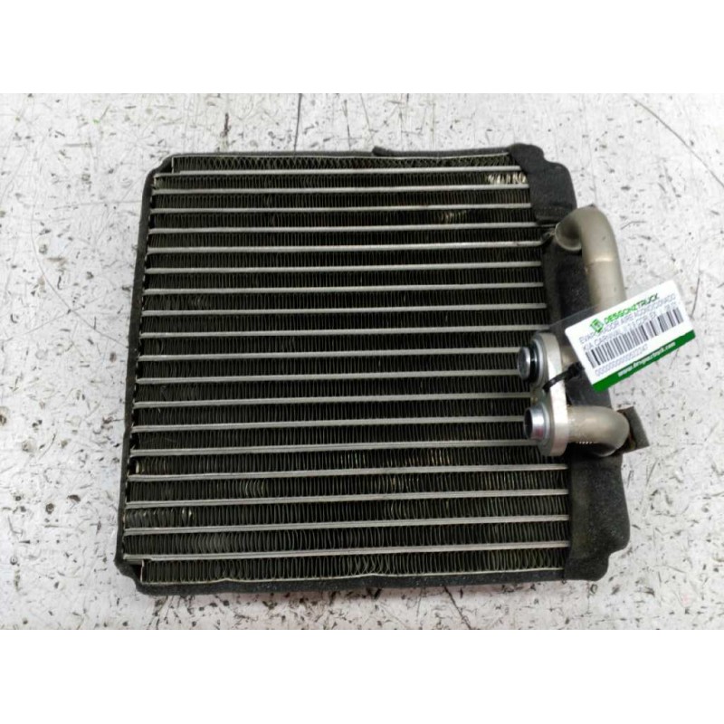 Recambio de evaporador aire acondicionado para kia carnival ii 2.9 cdri ex referencia OEM IAM   