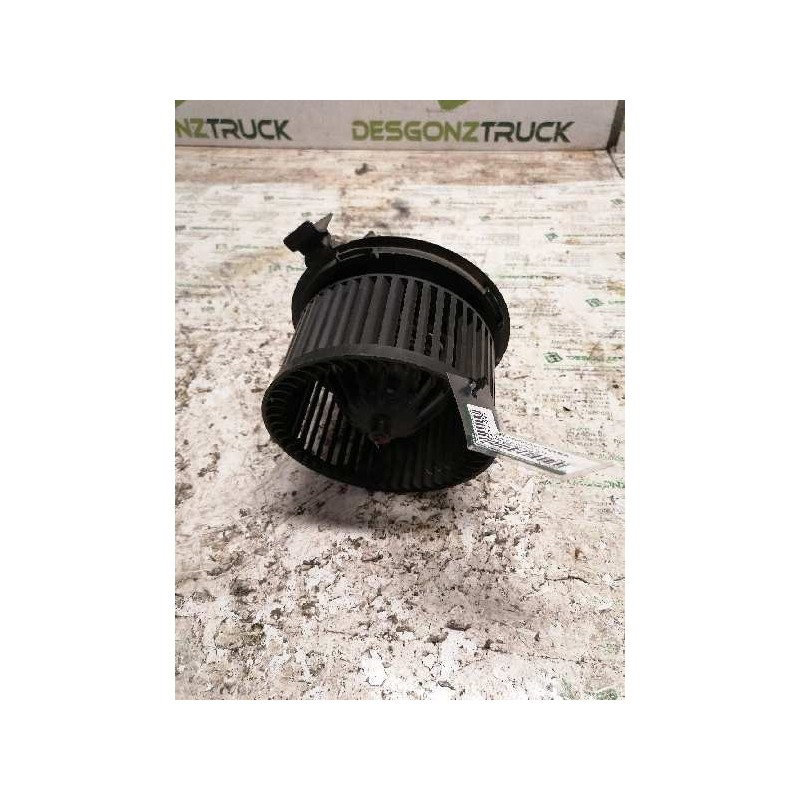 Recambio de ventilador calefaccion para dacia duster ambiance 4x2 referencia OEM IAM N106609Z2283 2 PINS 