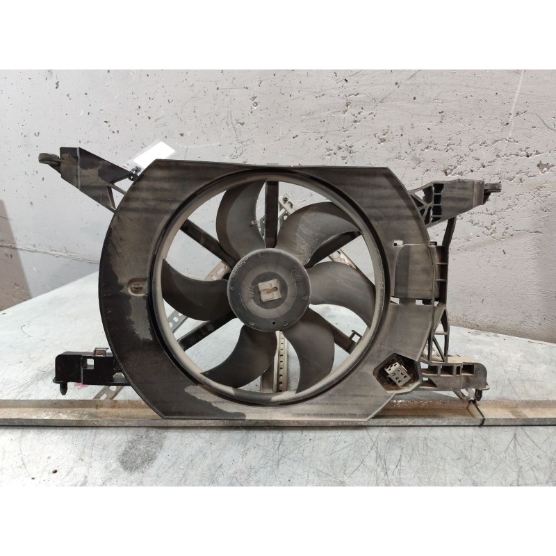 Recambio de electroventilador para renault laguna (b56) 1.8 16v rt referencia OEM IAM 440260201F - Blanco 2
