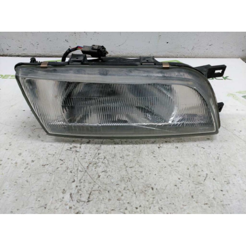 Recambio de faro derecho para nissan almera (n15) gx referencia OEM IAM 260101N726  