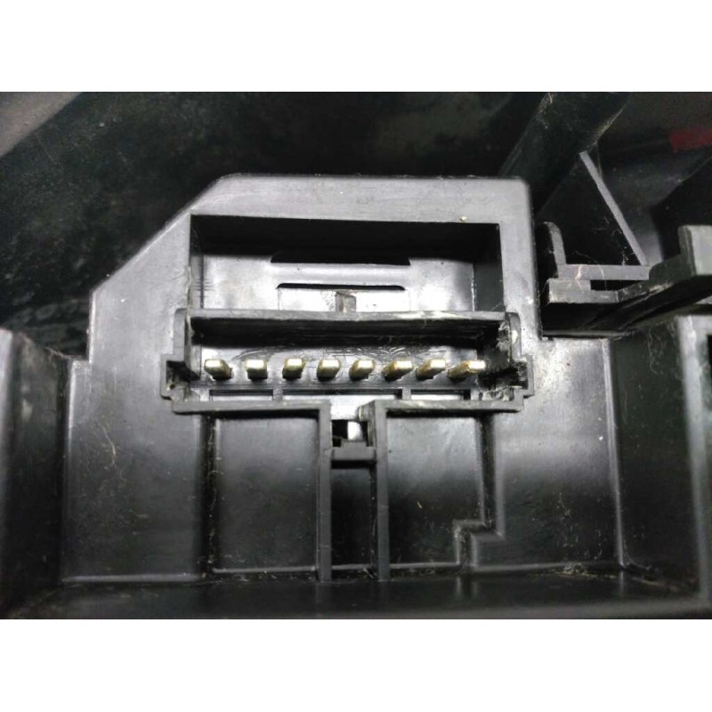 Recambio de piloto trasero derecho para renault 19 (b/c/l53) 1.4 referencia OEM IAM - Rojo 3