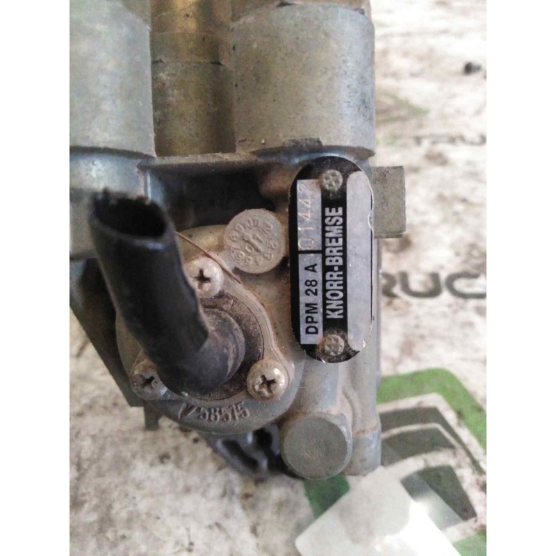 Recambio de palanca freno de mano para renault hr 420.18/26 premium 01  11.1 diesel referencia OEM IAM 5010422400 DPM28A - Blanco 2