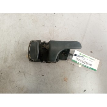 Recambio de maneta interior delantera derecha para nissan trucks atleon 165 referencia OEM IAM   