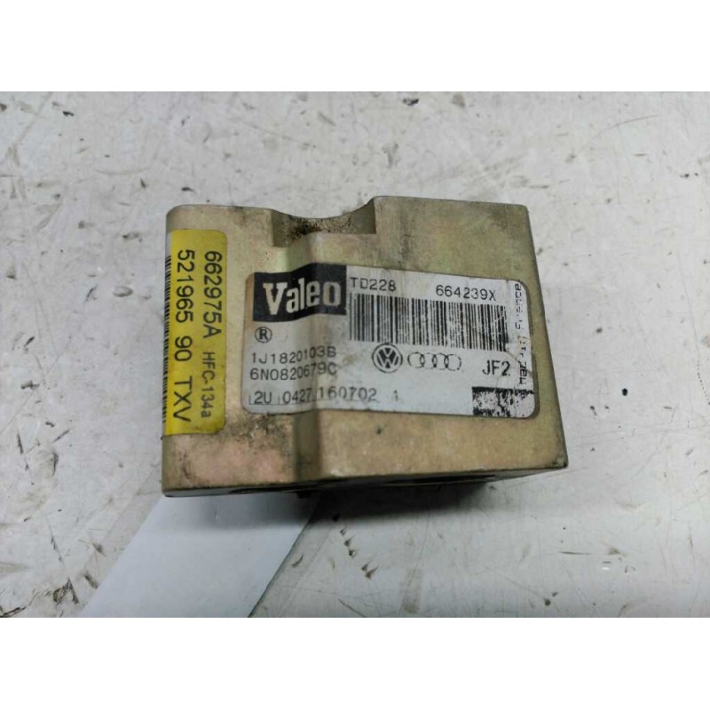 Recambio de valvula expansion para seat toledo (1m2) select referencia OEM IAM 1J1820103B  